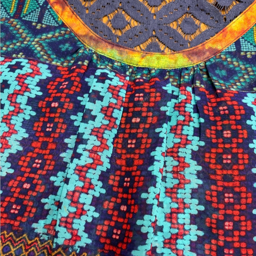 Multicolor Patterned Women's Blouse - Picture 12 of 13
